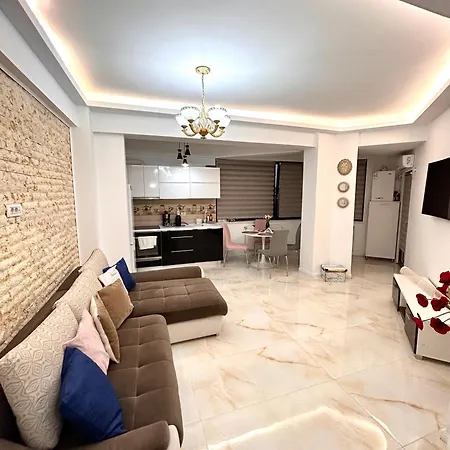 Apartament George Navodari